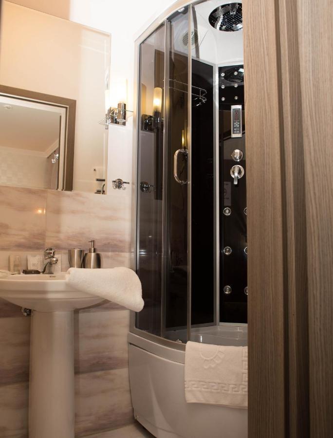 Mini Elegant Hotell Kiev Eksteriør bilde