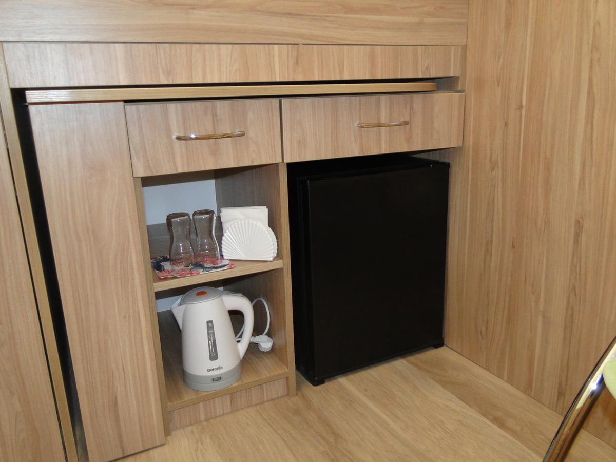 Mini Elegant Hotell Kiev Eksteriør bilde