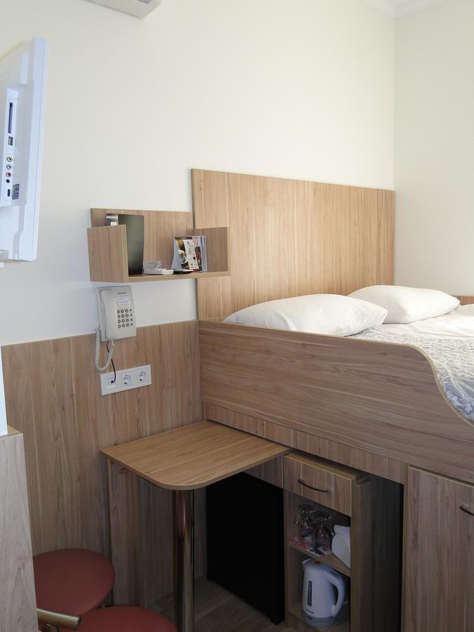 Mini Elegant Hotell Kiev Eksteriør bilde