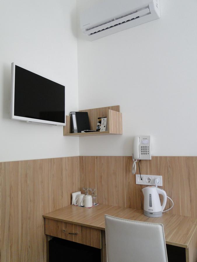 Mini Elegant Hotell Kiev Eksteriør bilde